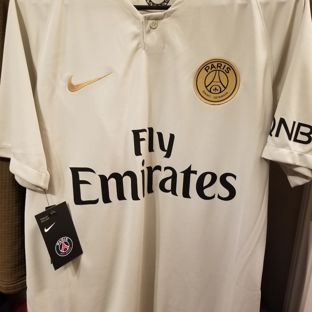 2018-2019 PSG away jersey
